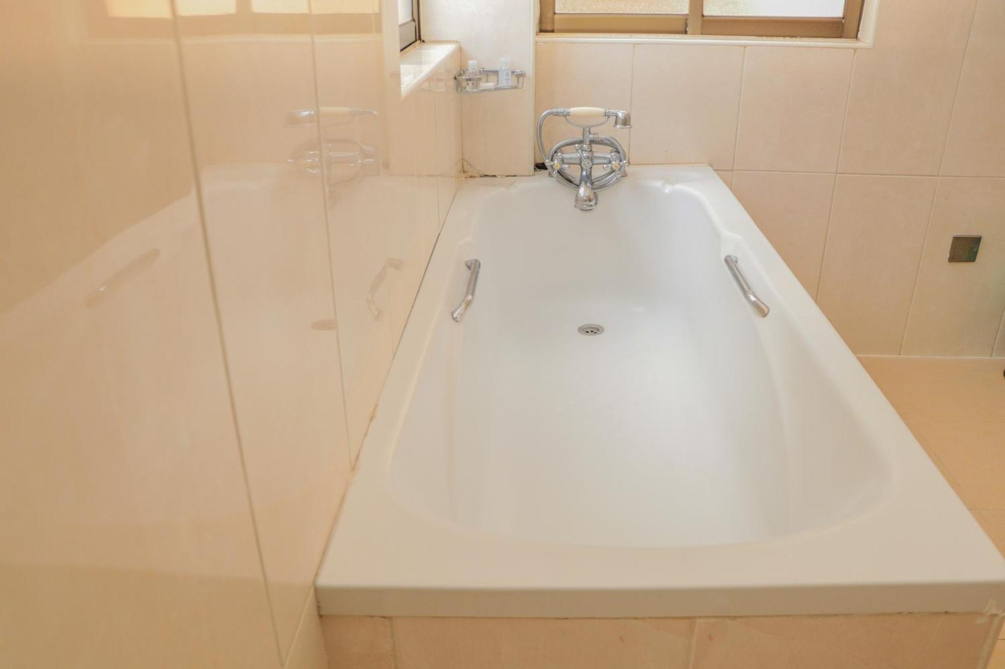 Gemsuites Serviced Apartments State House 나이로비 외부 사진