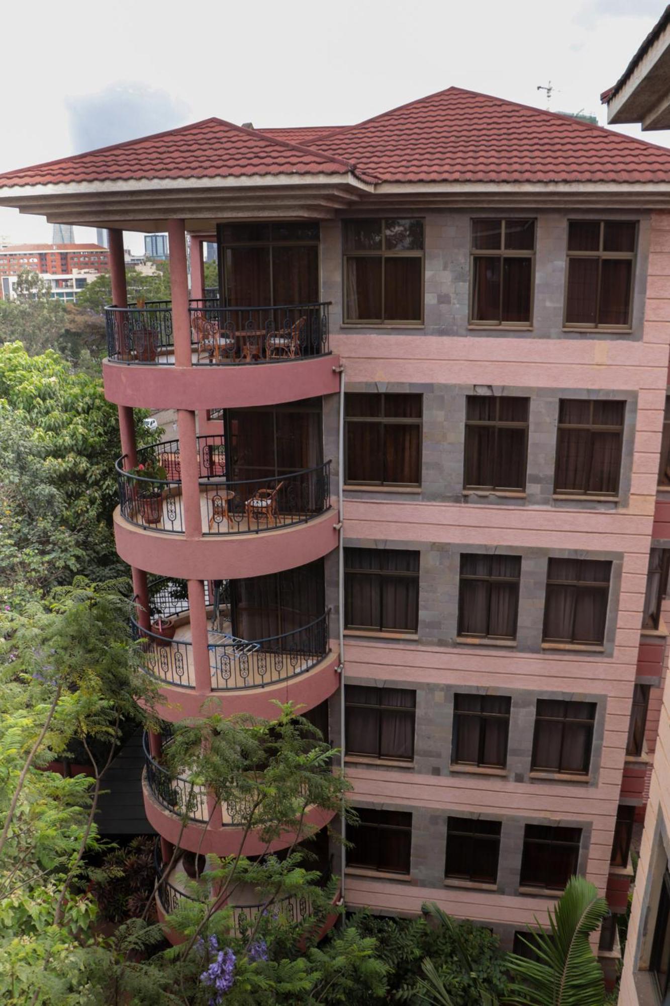 Gemsuites Serviced Apartments State House 나이로비 외부 사진