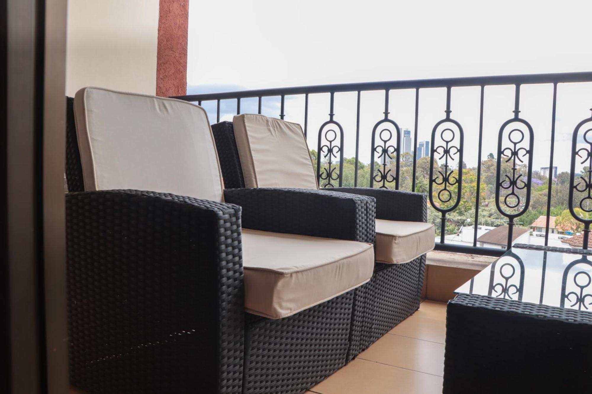 Gemsuites Serviced Apartments State House 나이로비 외부 사진