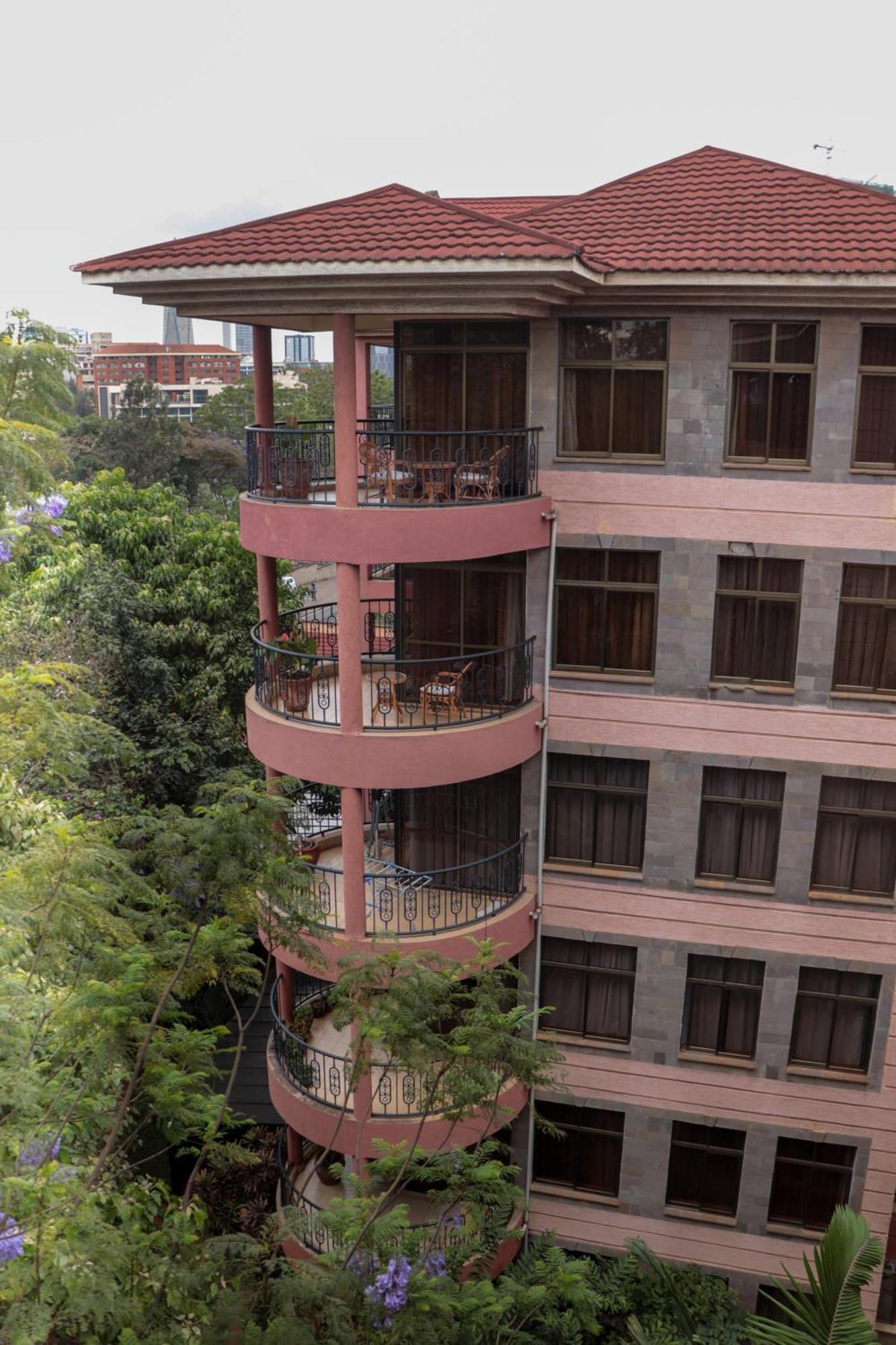 Gemsuites Serviced Apartments State House 나이로비 외부 사진